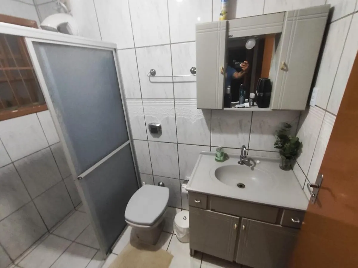 Refugio Familiar Bem Perto Da Praia E Do Centro Com Patio Grande E Churrasqueira 아호이우 두 시우바 펜션